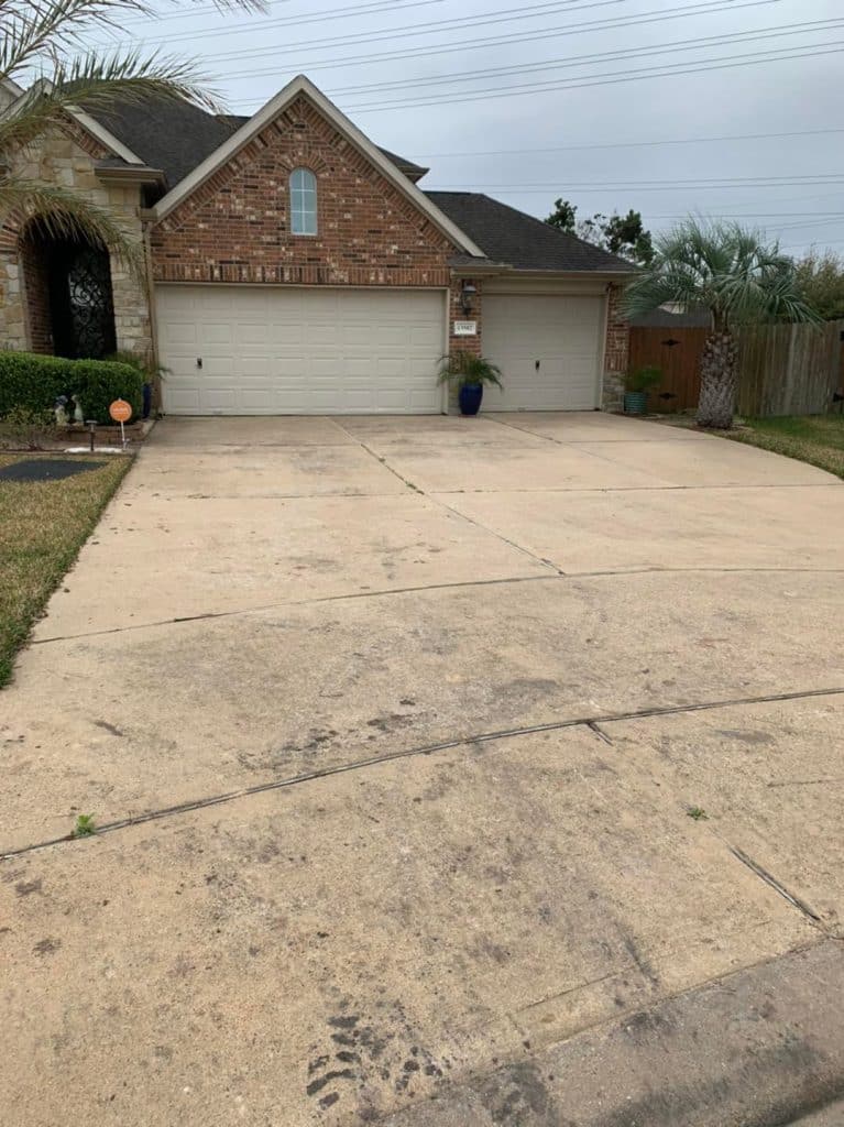 Concrete Driveway Cleaning